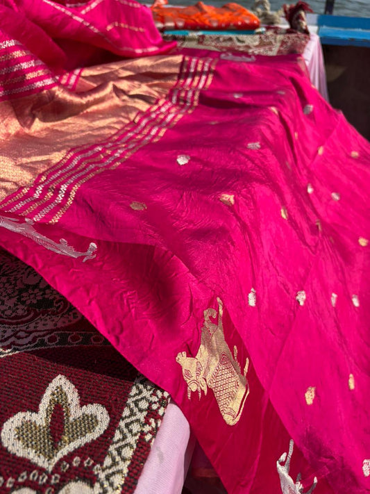 Pure Khandua Raw Mango Silk Pichwai Saree – Rani Pink | Sona Rupa Real Zari | Nandi Border | Luxury Handloom Saree