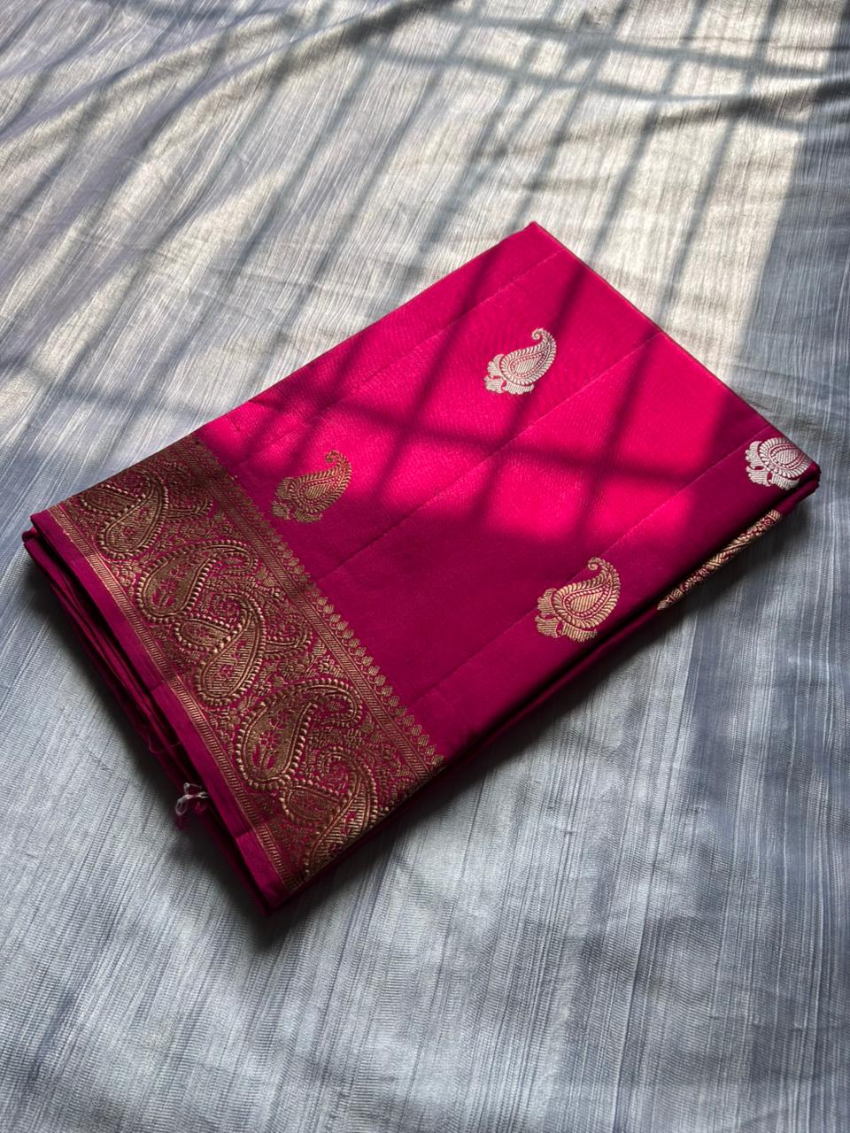 Maharani Pink Handloom Kandua Rupa Sona Banarasi Saree