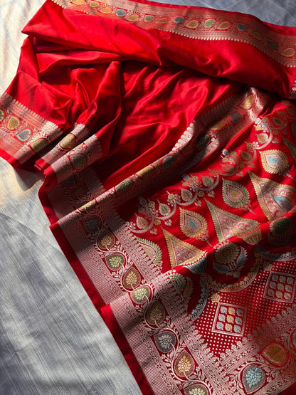 Hath Rang Lal Mirchi Red Mashru Silk Saree | Hand Painted Meenakari Border & Pallu | Premium Soft Silk Banarasi Saree