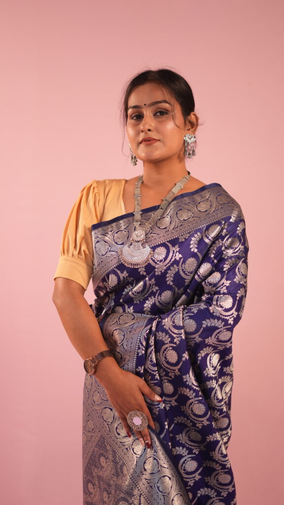 Buy Banarasi Saree Online